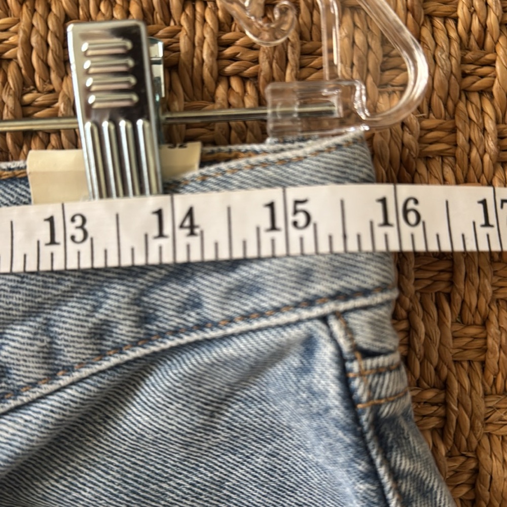 Levi's Ribcage Wide Leg Jeans - Picture 12 of 12